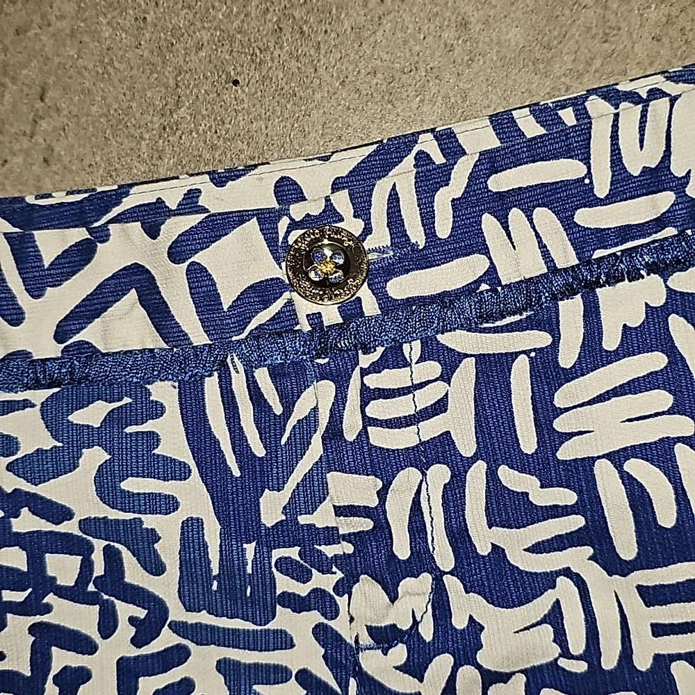 🌷Lilly Pulitzer size 6 shorts - Picture 2 of 10